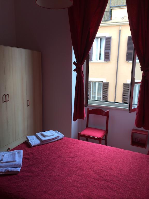 Отель Dama Di Roma Номер фото